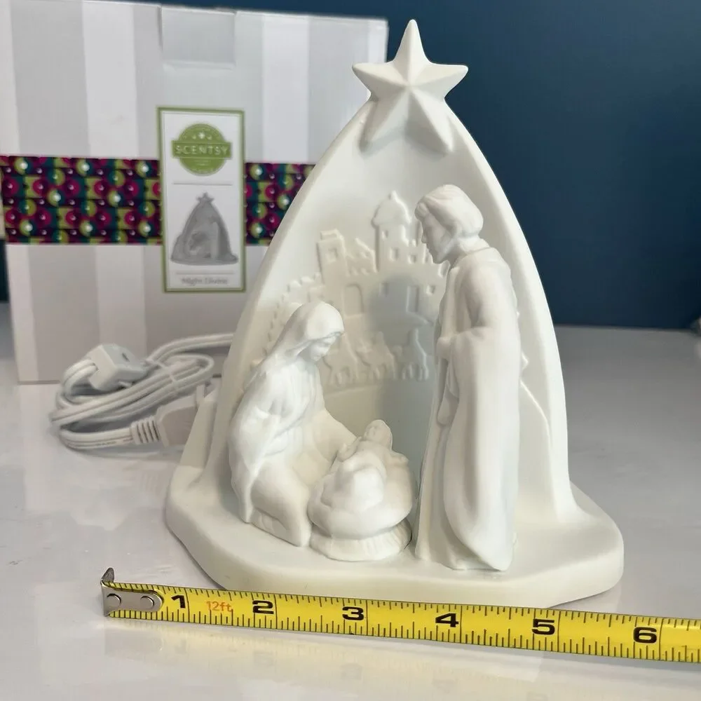 Scentsy Night Divine Wax Warmer With Base & Warmer Dish Nativity Scene NIB